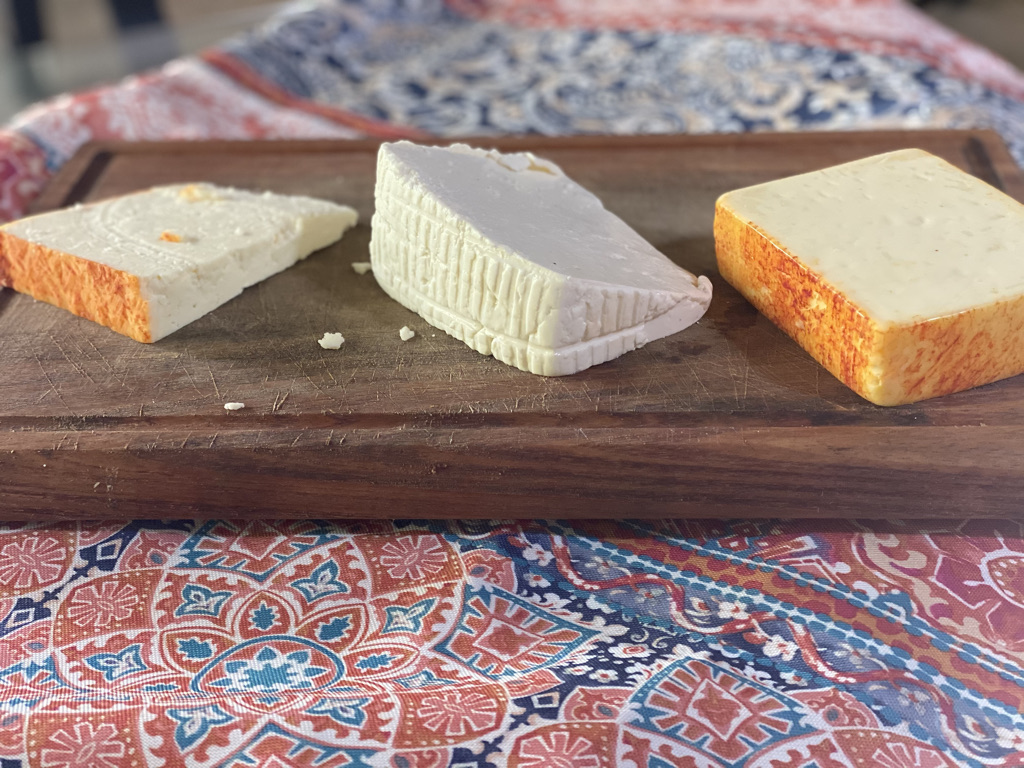 Cheese varieties for chile relleno