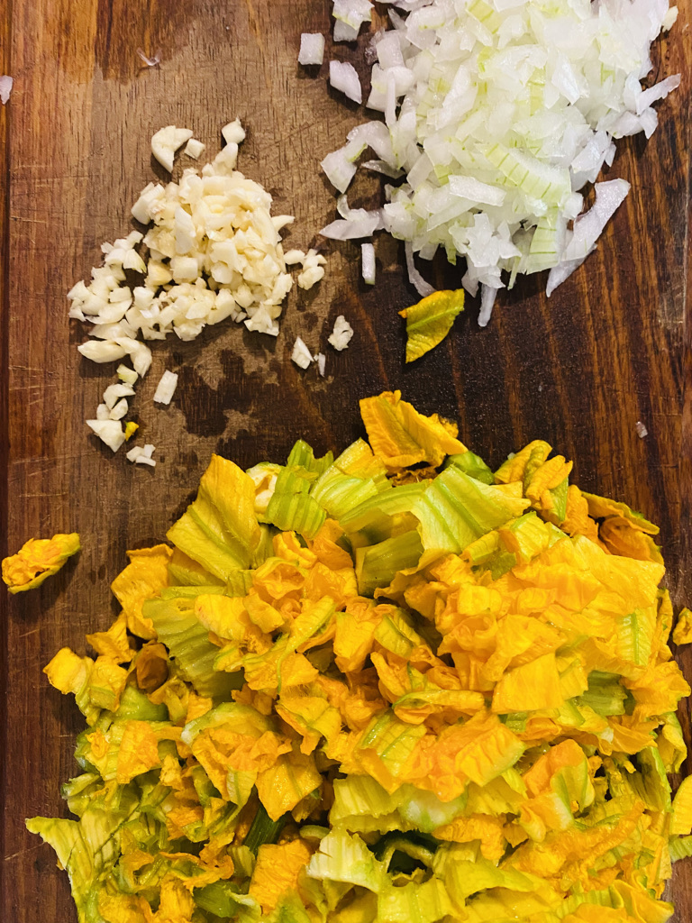 Squash blossom quesadilla filling ingredients