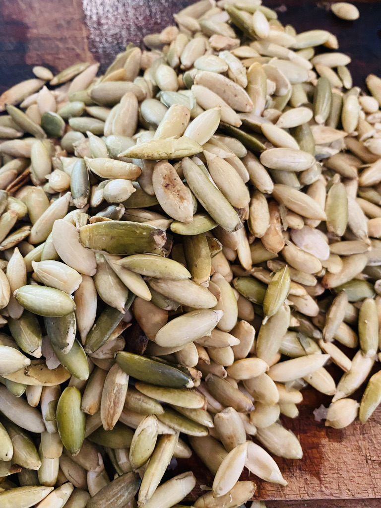 Toasted pepitas