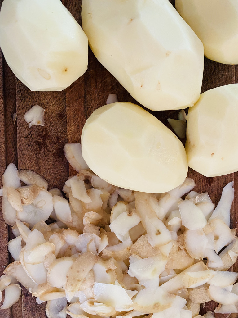 Peeled white potatoes