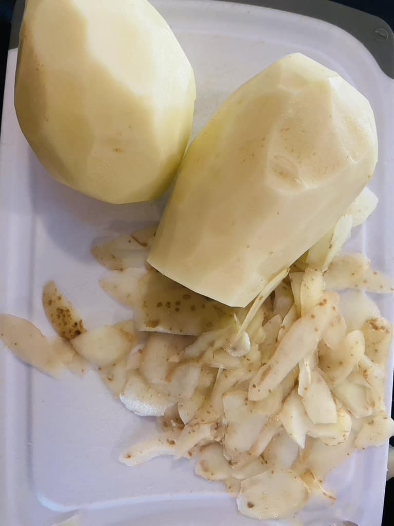 Peeled white potatoes