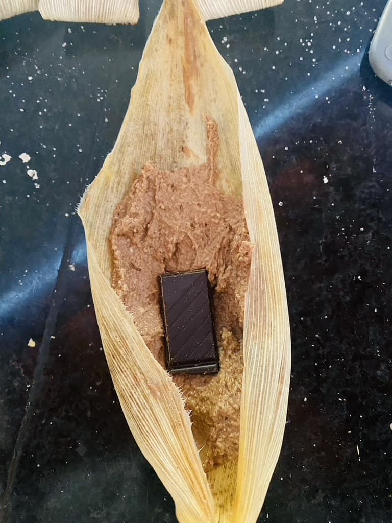 Chocolate tamal assembly
